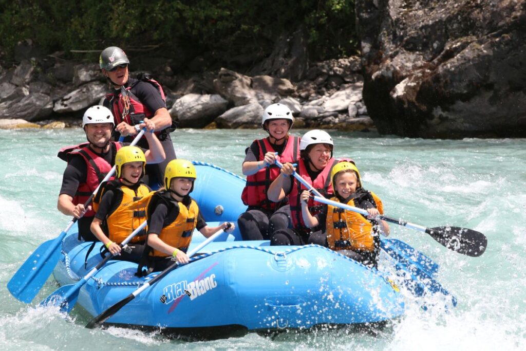Bleu à Blanc Rafting