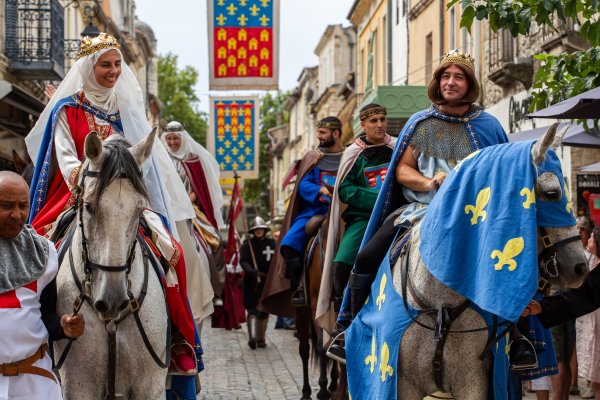 Fête de la Saint-Louis : vivez l’histoire et la fête médiévale