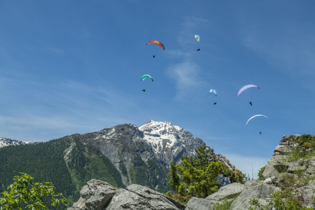Compétition de parapente - vol de distance ©Thibaut Blais