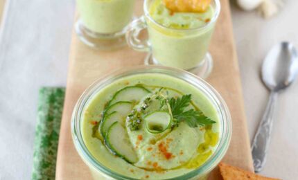 Gaspacho vert au poivron, concombre et oeuf 2