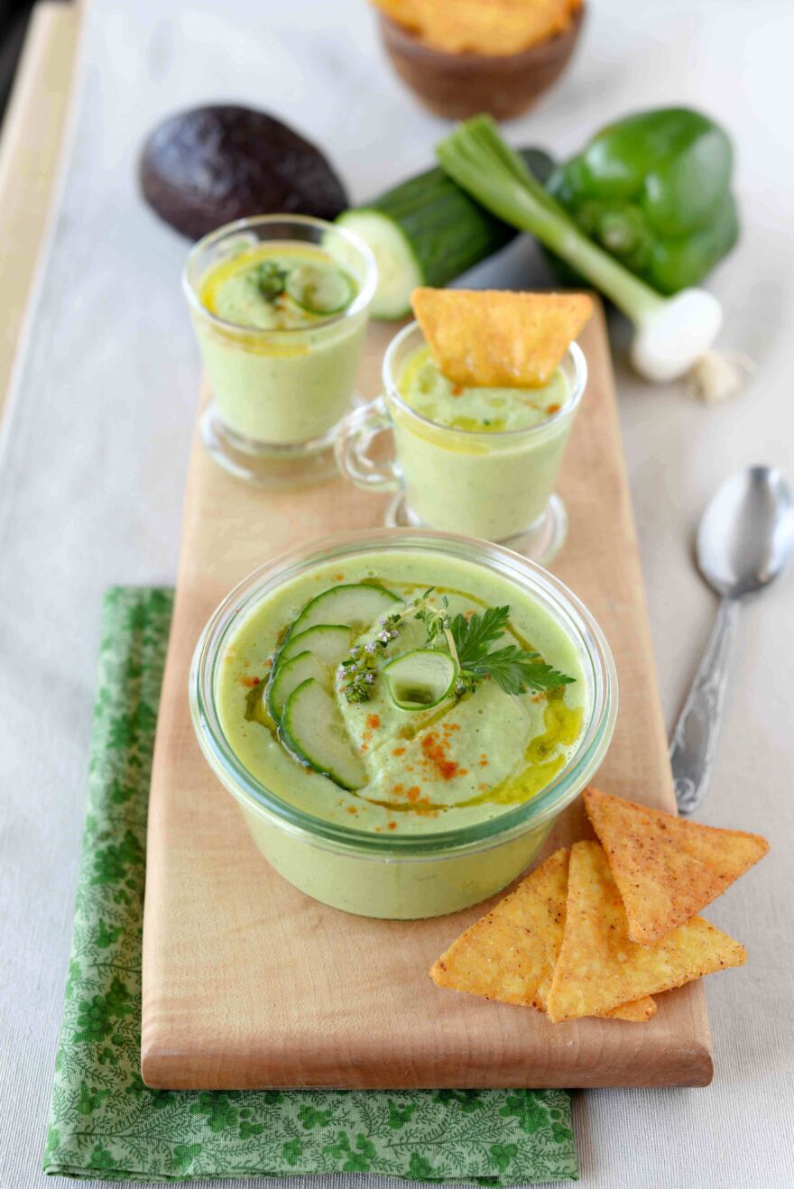 Gaspacho vert au poivron, concombre et oeuf 2 Gaspacho vert au poivron, concombre et oeuf 2