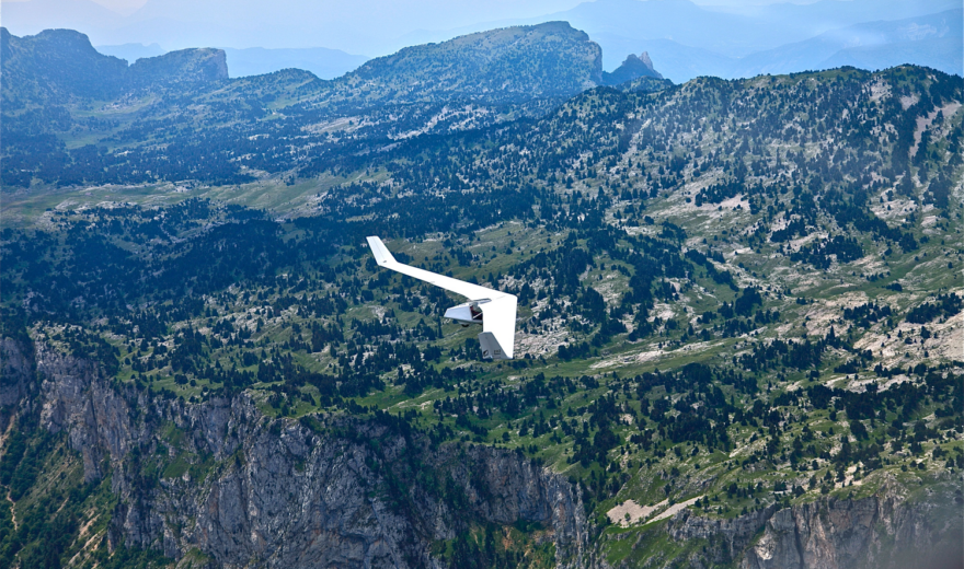 Première mondiale à l'aérodrome du chevalet à Aspres-sur-Buëch