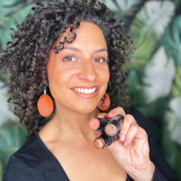 L’Atelier-Beauté-de-Camille-Younique L'Atelier-Beauté-de-Camille-Younique