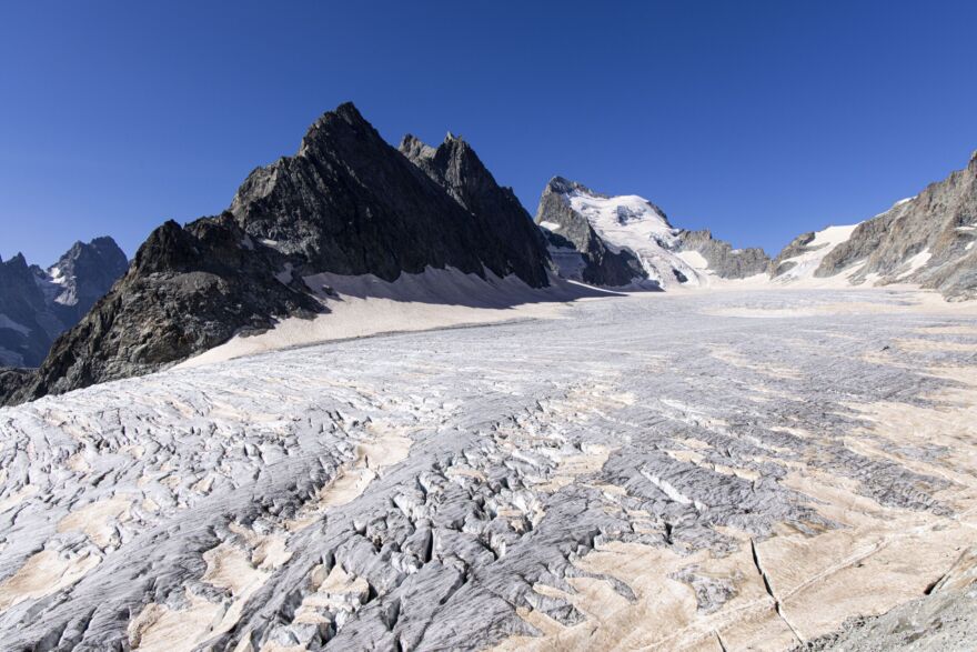 Le glacier Blanc © Thierry Maillet – Parc national des Écrins Le glacier Blanc © Thierry Maillet - Parc national des Écrins