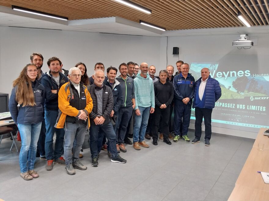 Réunion du comité organisateur du Raid VTT ce vendredi 10 novembre dans les locaux de la Communauté de Communes du Buech Dévoluy @GeraldGarnier CCBD Réunion du comité organisateur du Raid VTT ce vendredi 10 novembre dans les locaux de la Communauté de Communes du Buech Dévoluy @GeraldGarnier CCBD