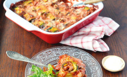 Roulés-de-courgettes-au-bœuf-haché-et-coulis-de-tomates-web