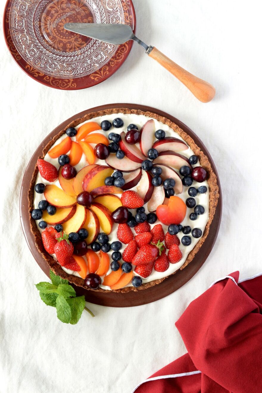 Tarte aux fruits d’été ©Fanny Dou Tarte aux fruits d'été ©Fanny Dou
